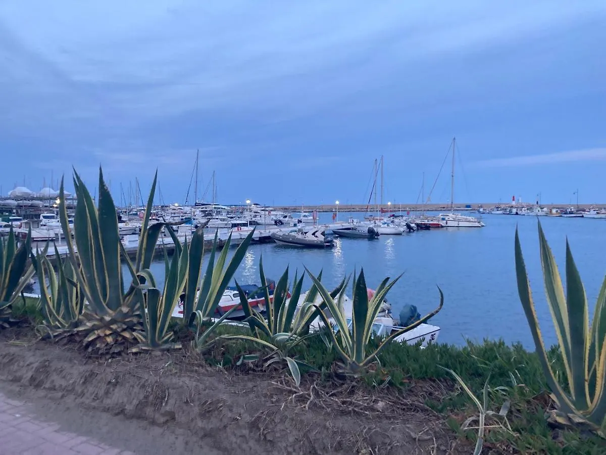 Apartaunmomento Y Disfruta!! Estepona Spain